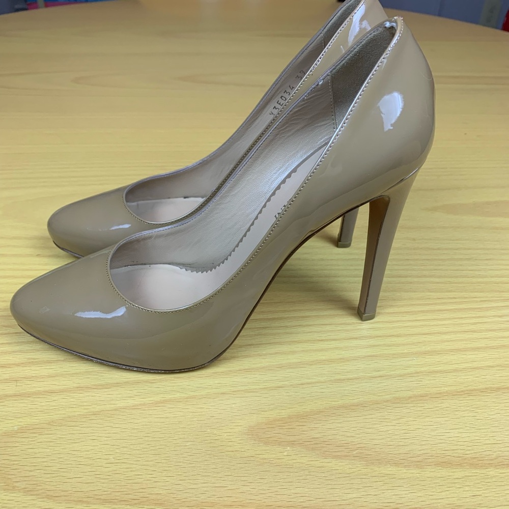 Emporio Armani nude pumps 39